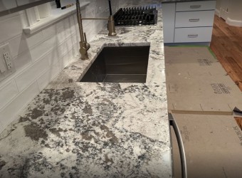 Richmond-quartz-countertops-virginia-zero-radius-undermount-sink